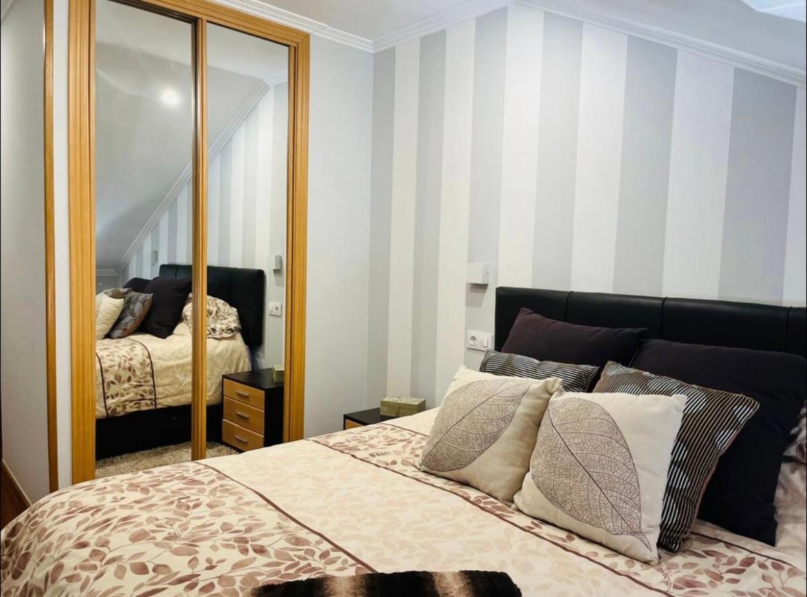 Piso Acogedor Combarro Apartment Bagian luar foto